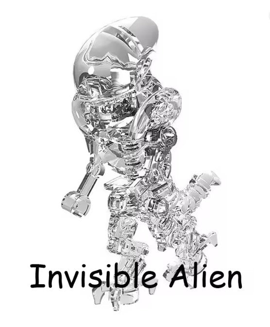 Xenomorph custom LEGO-compatible minifigure with long head and tail